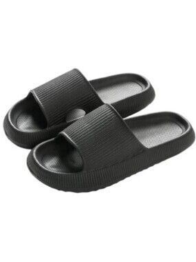 Black Pillow Ultra Soft Slippers Slides Sandals  Sz 38/39 (US 7.5/8)